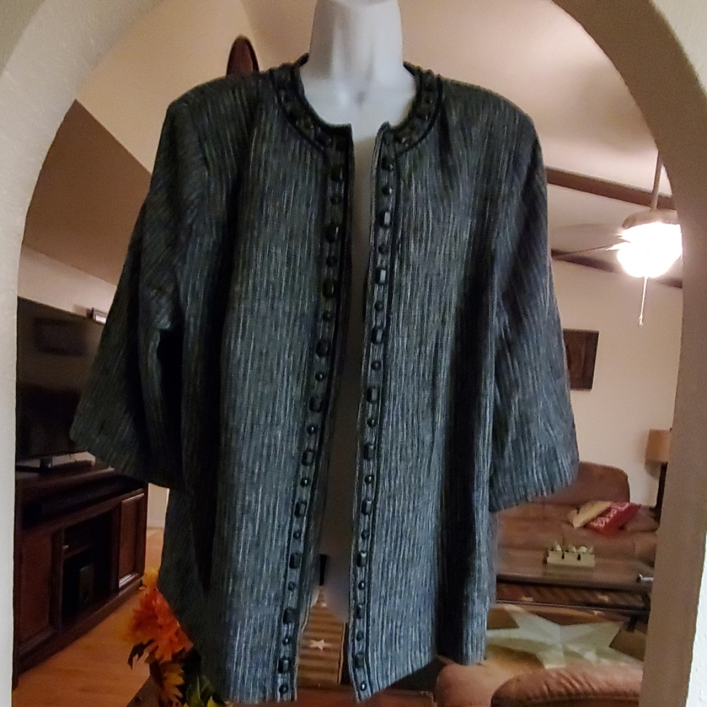 Maggie Barnes black open jacket
